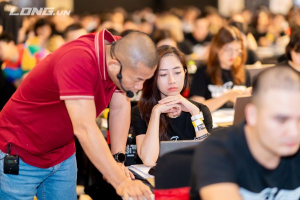 An Phạm học tập và trao đổi chuyên sâu trong chương trình đào tạo