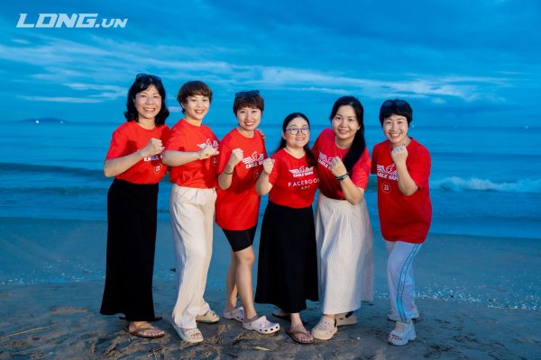 Nguyễn Thị Thiên Thảo cùng cộng đồng học tập, lan tỏa giá trị bền vững và tư duy làm sầu riêng hữu cơ lâu dài