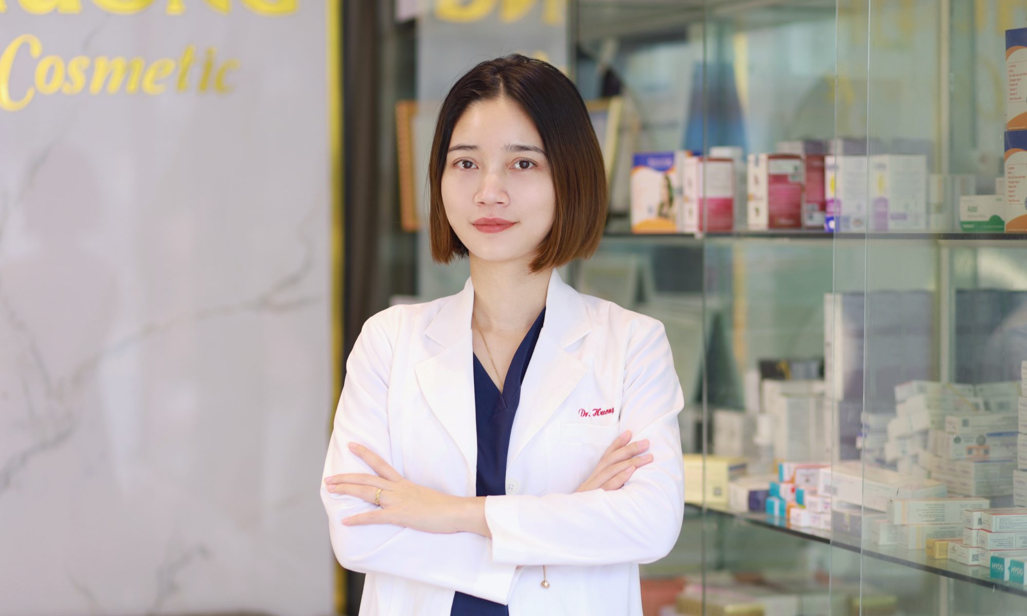 Bác sĩ Nguyễn Hương – tiếp cận điều trị từ nguyên nhân gốc, liên hệ vàng lá sầu riêng