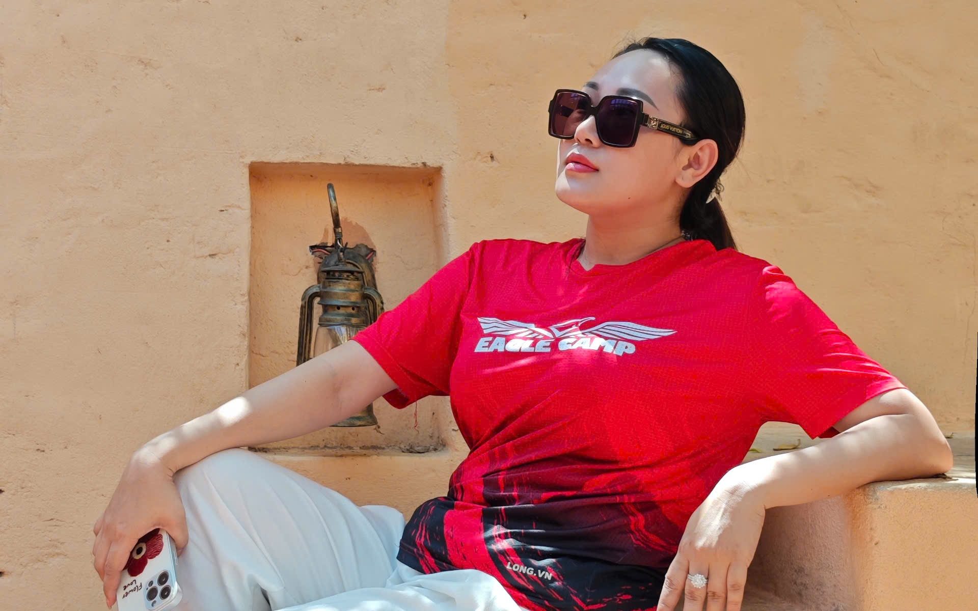 Doanh nhân nữ kỷ luật và tư duy tối ưu – bài học cân bằng cuộc sống liên hệ sầu riêng đậu trái bền vững