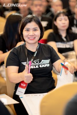 Nguyễn Hồng Ngọc là ai – chuyên gia tâm lý giáo dục Nguyễn Hồng Ngọc tham gia khóa học Eagle Camp, không ngừng học tập và phát triển bản thân