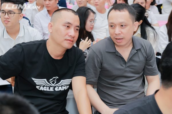 Nguyễn Mạnh Dương trao đổi về tư duy làm gốc rễ, liên hệ bộ rễ sầu riêng trong phát triển bền vững