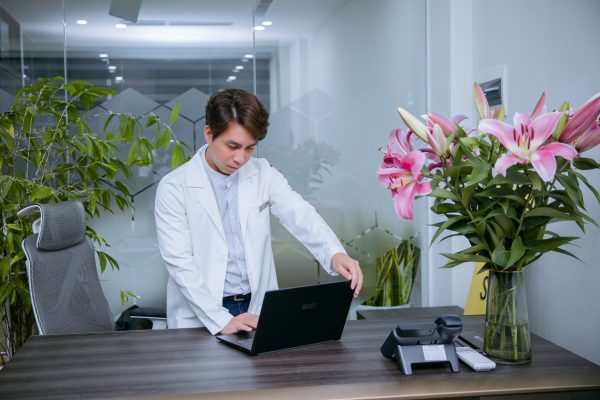 Nguyễn Ngọc Tú và triết lý nuôi gốc rễ cho sự phát triển bền vững