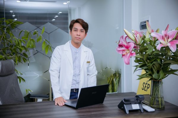 Nguyễn Ngọc Tú và hình ảnh đời thường của một người sống sâu sắc