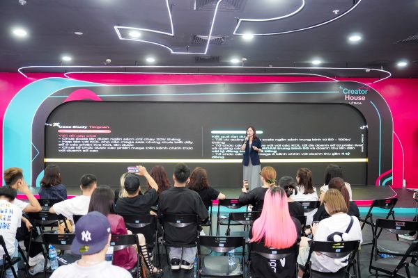 Tư duy hệ thống trong quản trị giúp ổn định tưới nước sau khi sầu riêng xổ nhụy