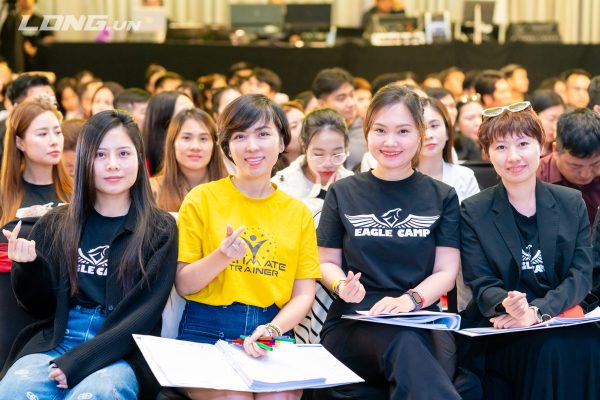 Tư duy quản trị hệ thống giúp ổn định vườn sầu riêng sau khi xổ nhụy